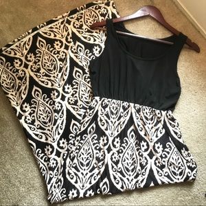 NWOT Black & White Maxi Dress